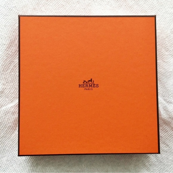 Hermes Accessories - ✨Hermes Scarf Accessories Storage Box